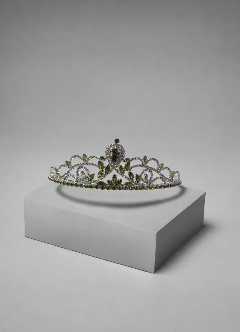 Calla Collection TR-41323 jewelry piece featuring intricate design, showcasing elegant craftsmanship and fine detailing.