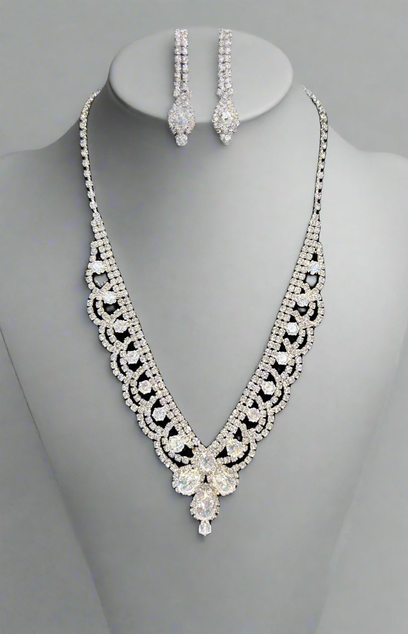 Calla Collection TR-22101 New Style Presentation Necklace & Earring Set