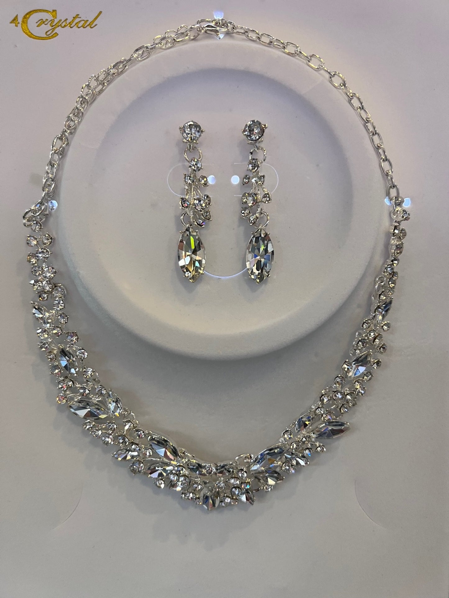 Calla Collection TR-366 Elegant Event Necklace & Earring Set