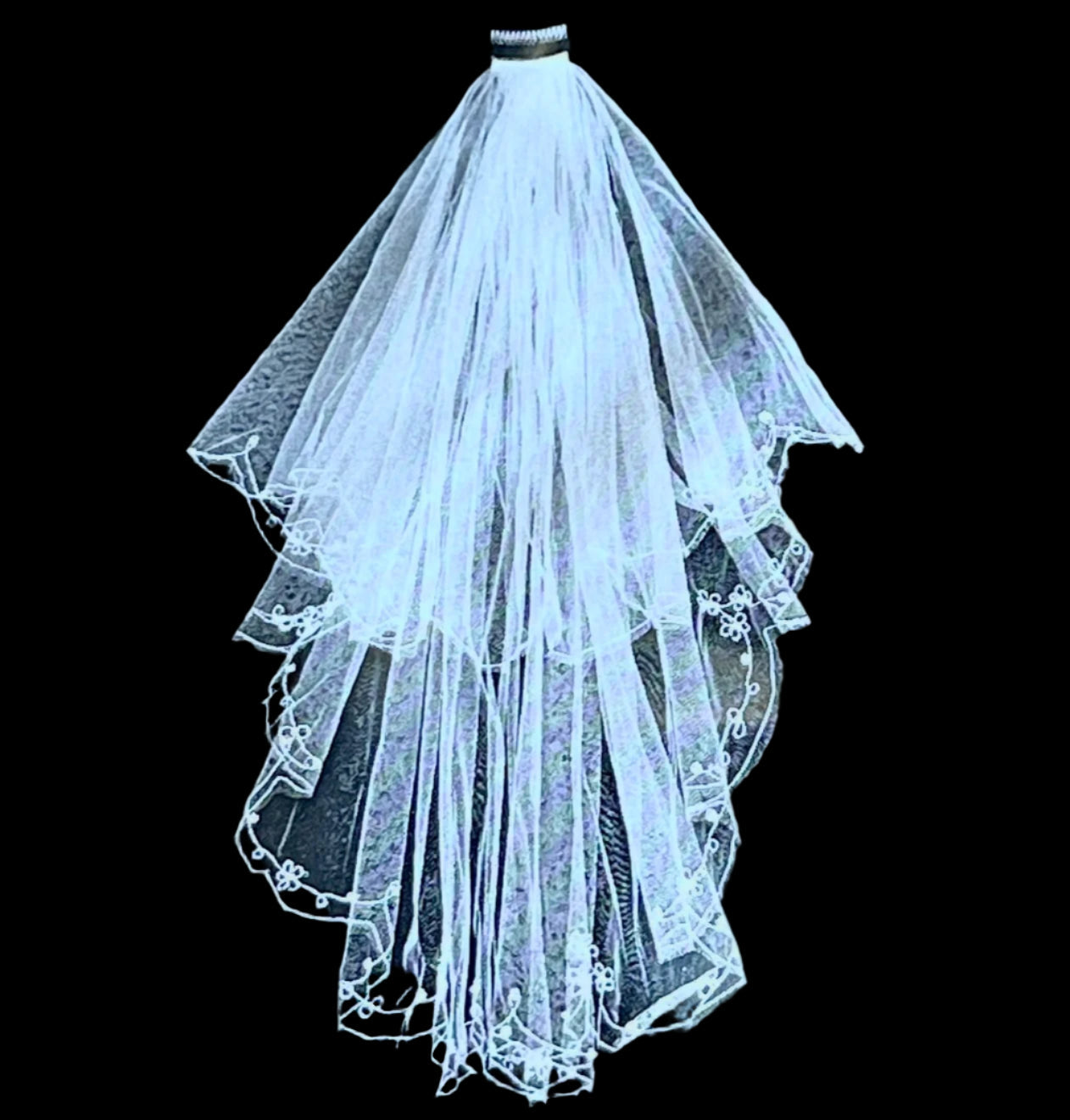Calla Collection Bridal Veil WV-313 Exclusive 36-Inch Short Wedding Veil