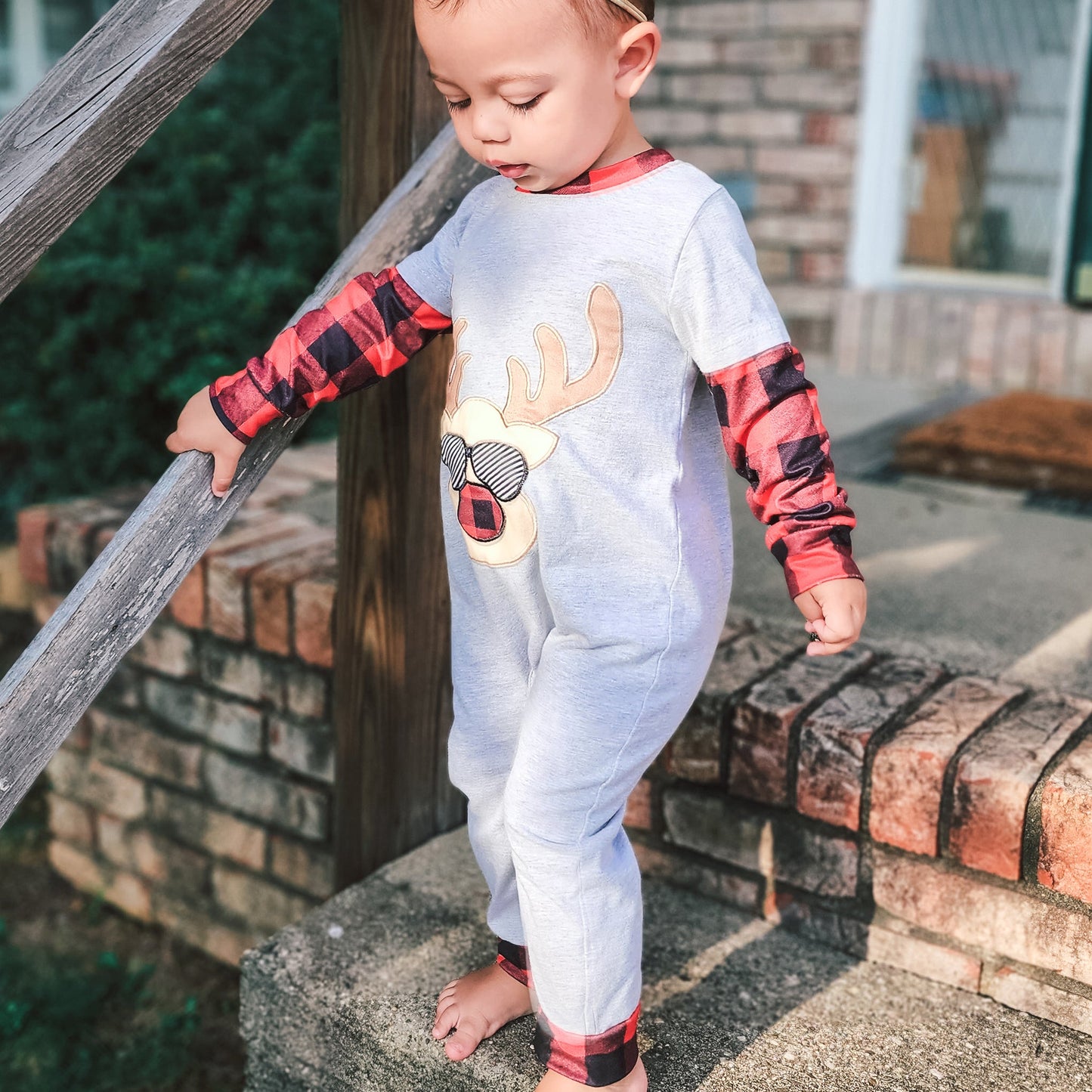 AnnLoren Baby Boys Unisex Holiday Christmas Reindeer Plaid Cotton Romper