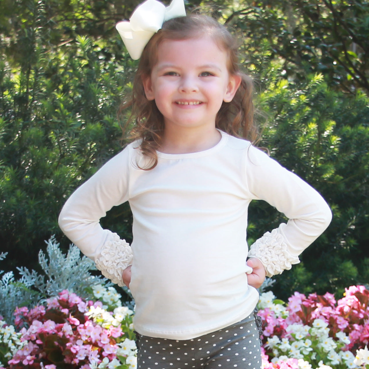 AnnLoren Baby Big Girls Boutique Long Sleeve Cream Ruffle Layering T-shirt Tee Shirt Soft Cotton
