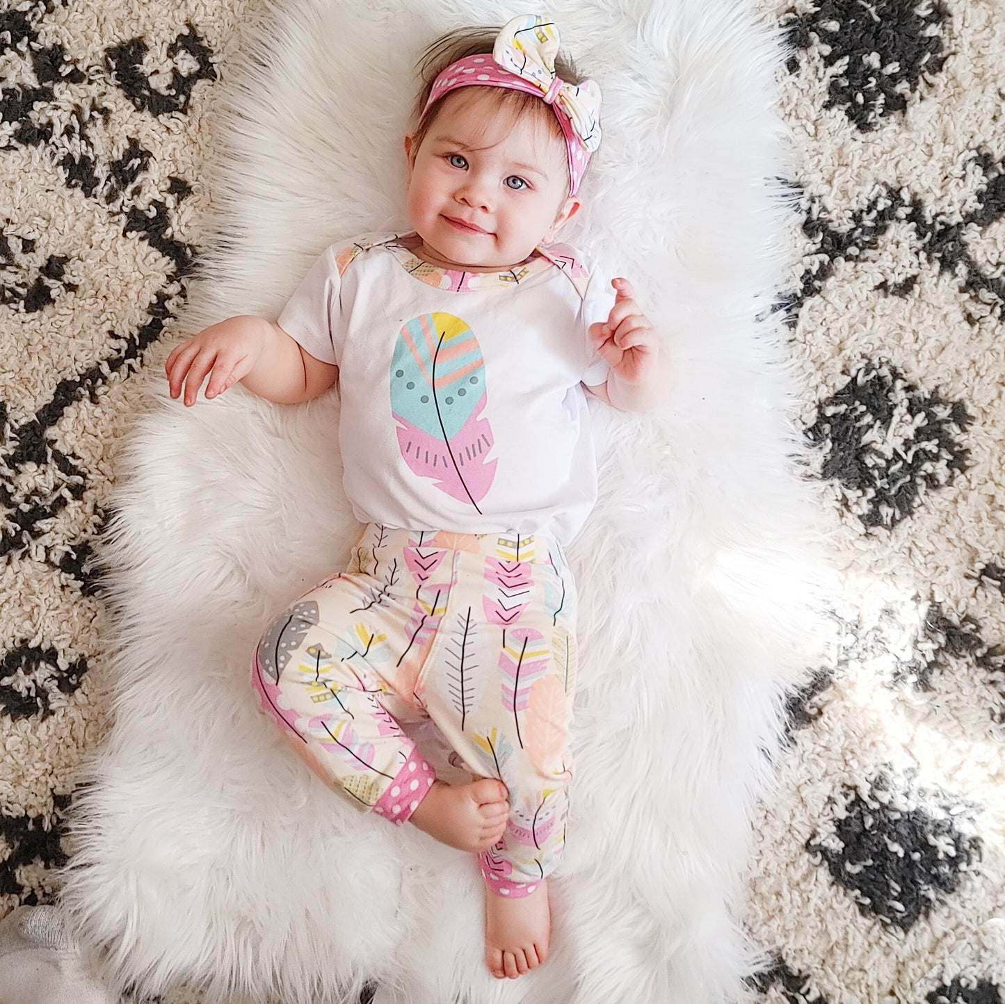 AnnLoren Baby Girls Layette Feather Onesie Pants Headband 3pc Gift Set Clothing 18-24M
