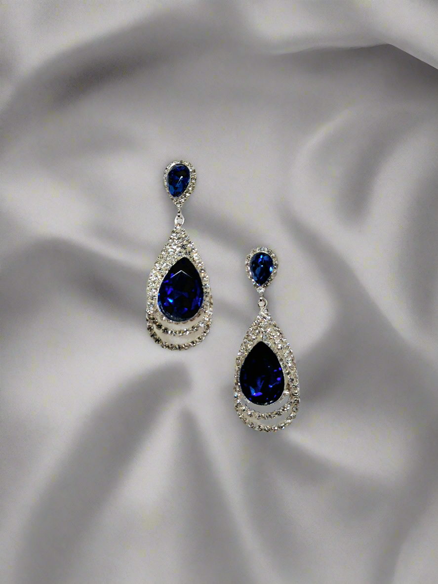 Calla Collection Earrings TR-10557 Eye-Catching Elegant Dangling Earrings