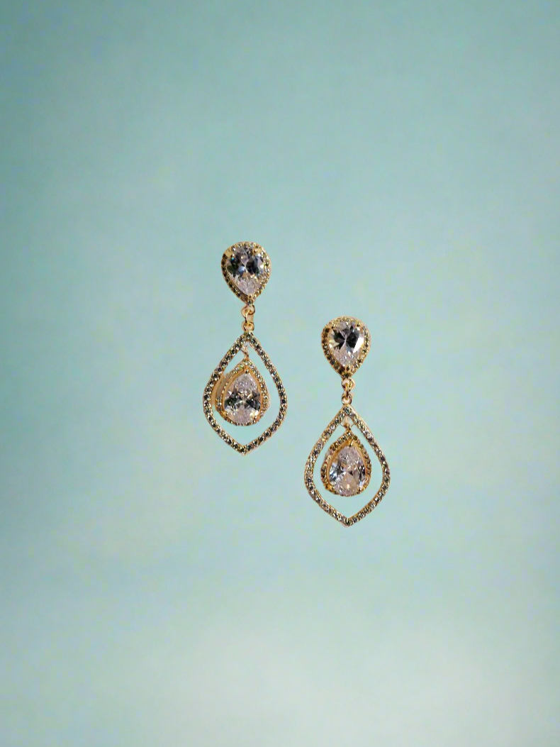 Calla Collection Earrings TR-10437 Classic Beautiful Sparkle Cubic Zirconia CZ Earrings