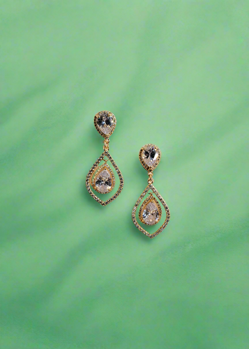 Calla Collection Earrings TR-10437 Classic Beautiful Sparkle Cubic Zirconia CZ Earrings