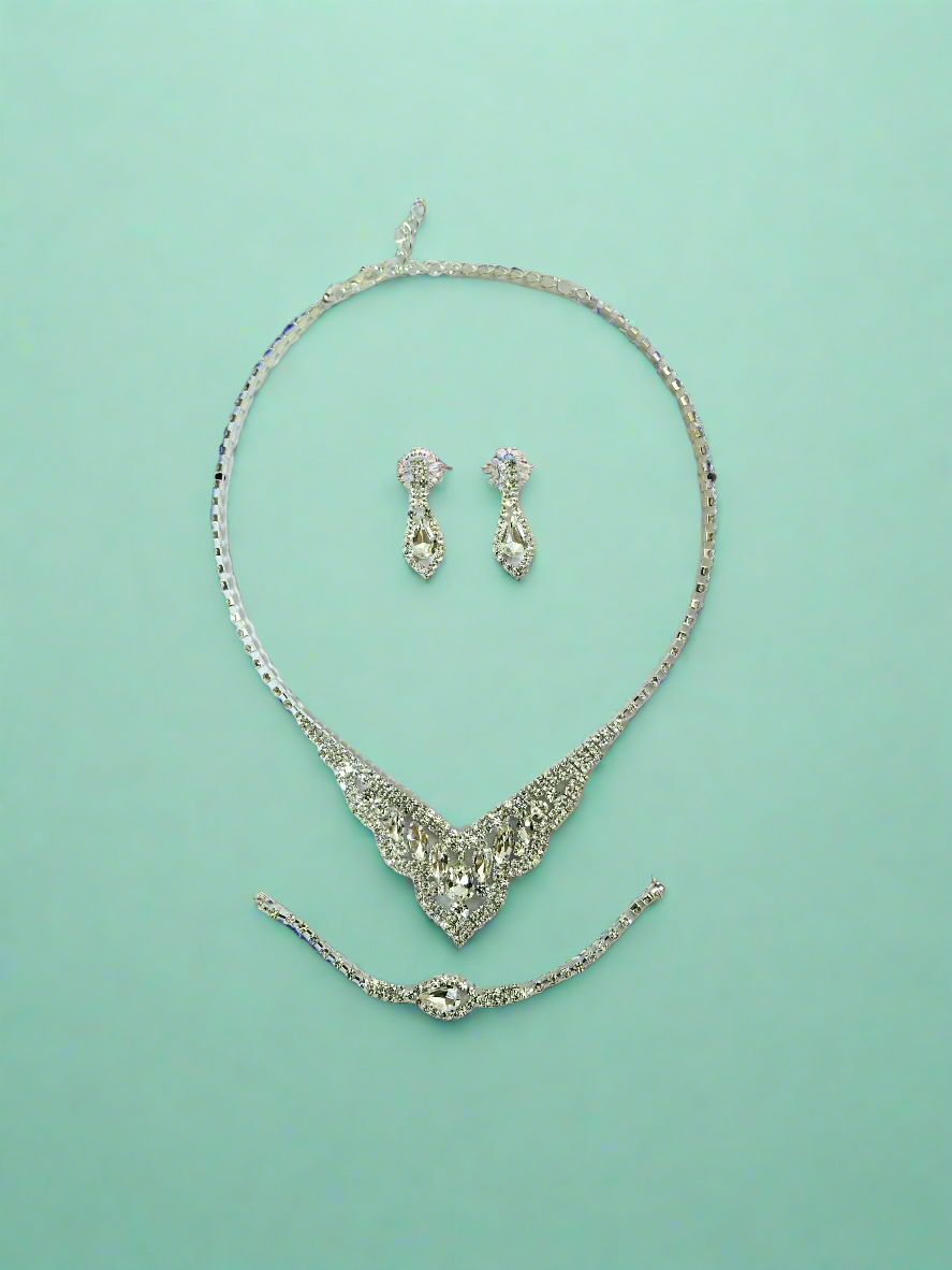 Calla Collection TR-3149 Beautiful Design Necklace, Earring & Bracelet Set