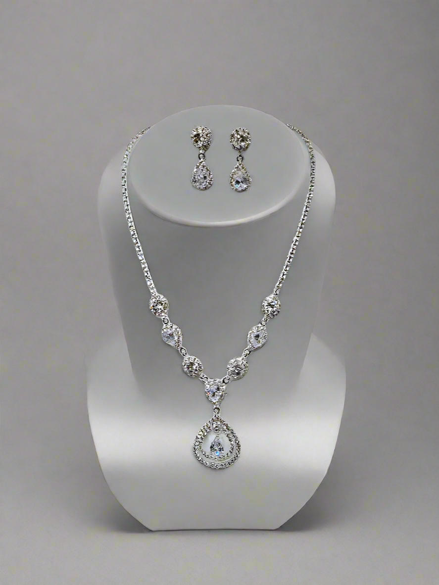 Calla Collection TR-20283 Luxury Cubic Zirconia VIP Necklace Set