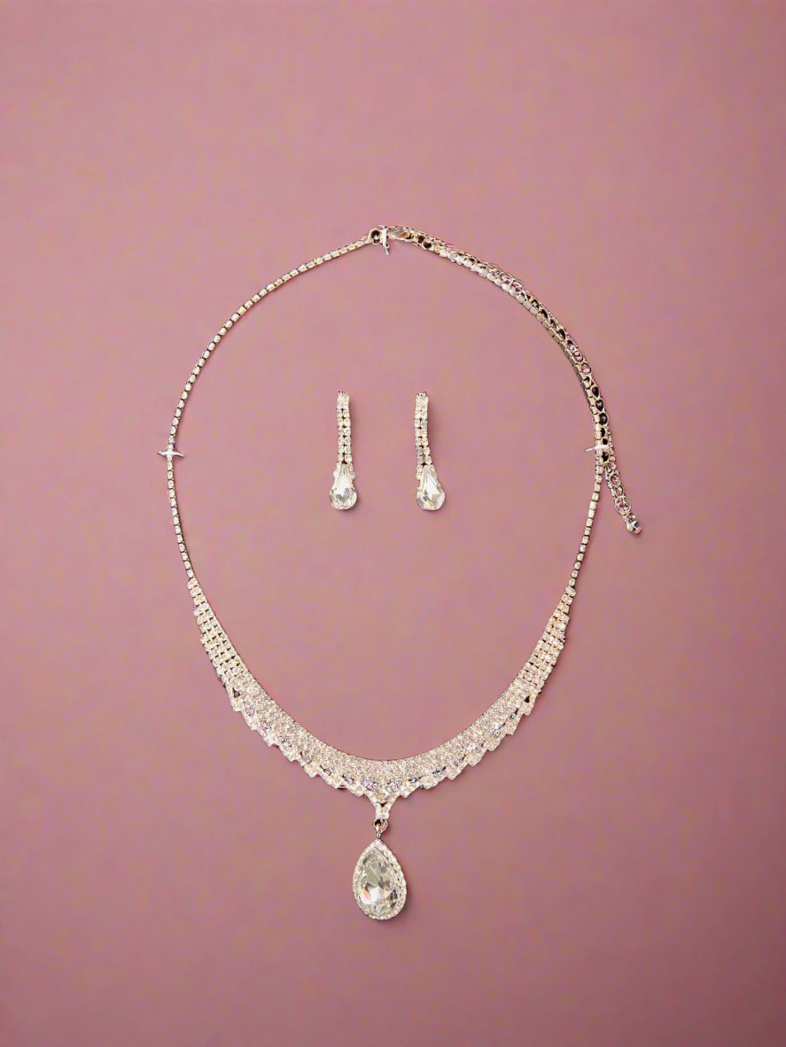 Calla Collection TR-20259 Glamorous Shimmering Rhinestone Necklace Set