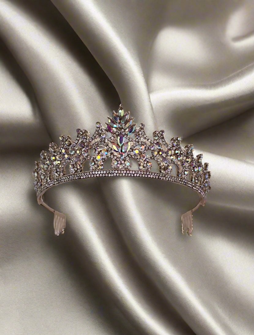 Elegant Calla Collection TR-910 jewelry piece with intricate design and polished finish, displayed on a neutral background.