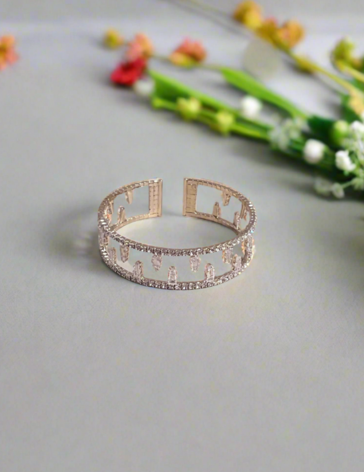 Calla Collection Bracelet TR-30439 Elegant Special Occasion Formal Bracelet