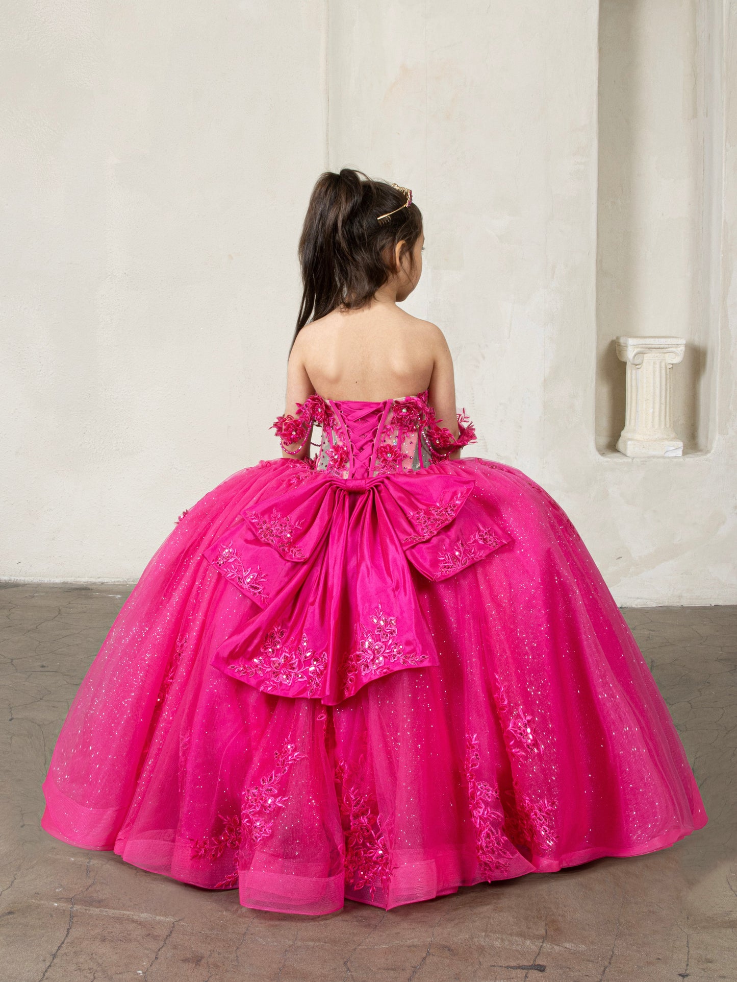 Fully lined special occasion gown Calla Collection SCK-328 built with a silky-smooth anti-static inner comfort protection layer.