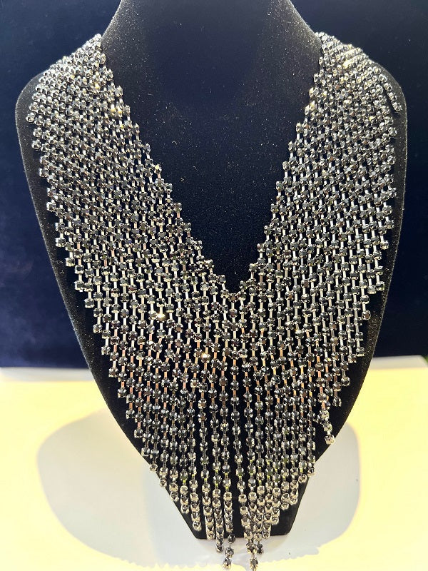 Calla Collection TR-20662 Elegant Ballroom Portrait Necklace Set