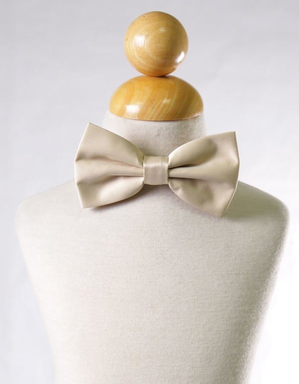 BOWTIE/HANKY MAN SET
