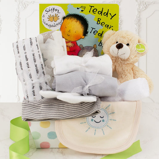 Baby Essentials: New Baby Gift Basket