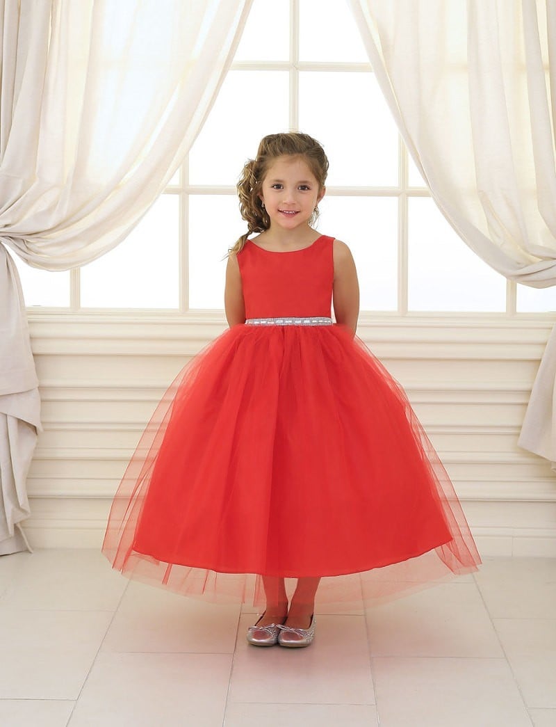 Multiple layers of formal tulle on the Calla Collection D-754 skirt