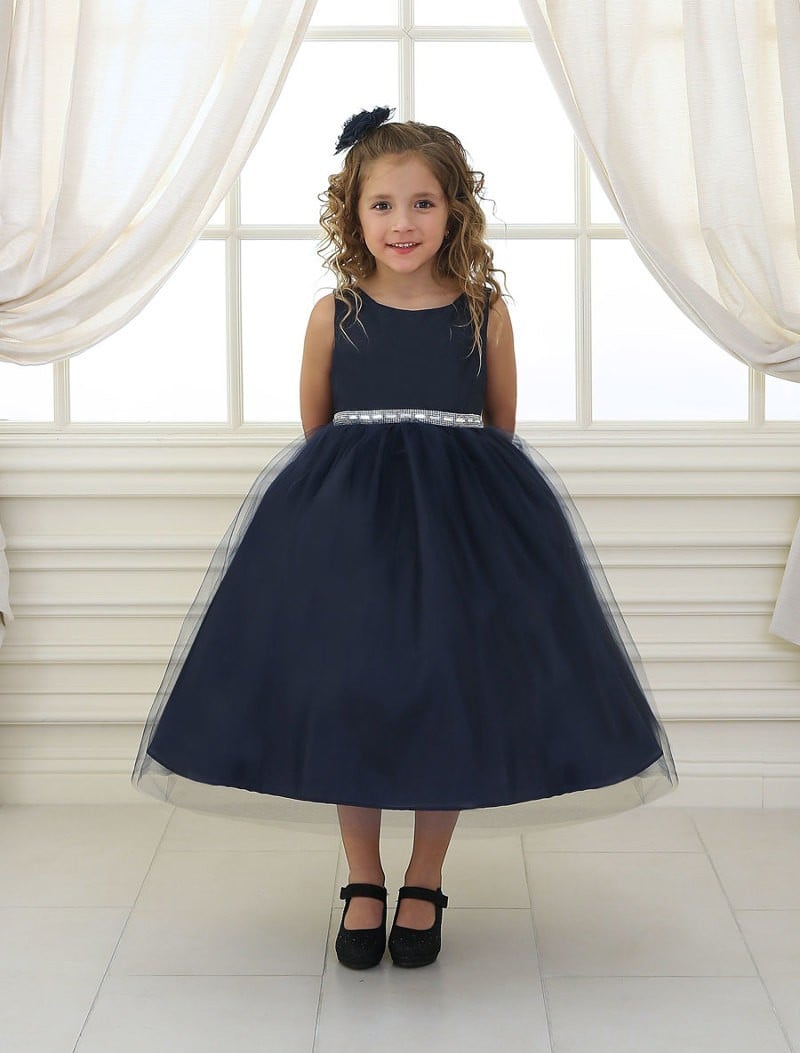 Calla Collection D-754 dress with a sweeping formal hemline