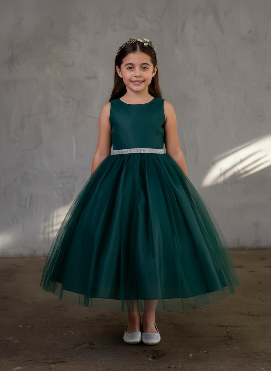 Calla Collection D-754 dress for wedding parties and formal events