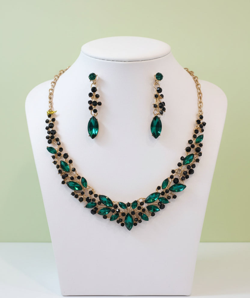 Calla Collection TR-366 Elegant Event Necklace & Earring Set