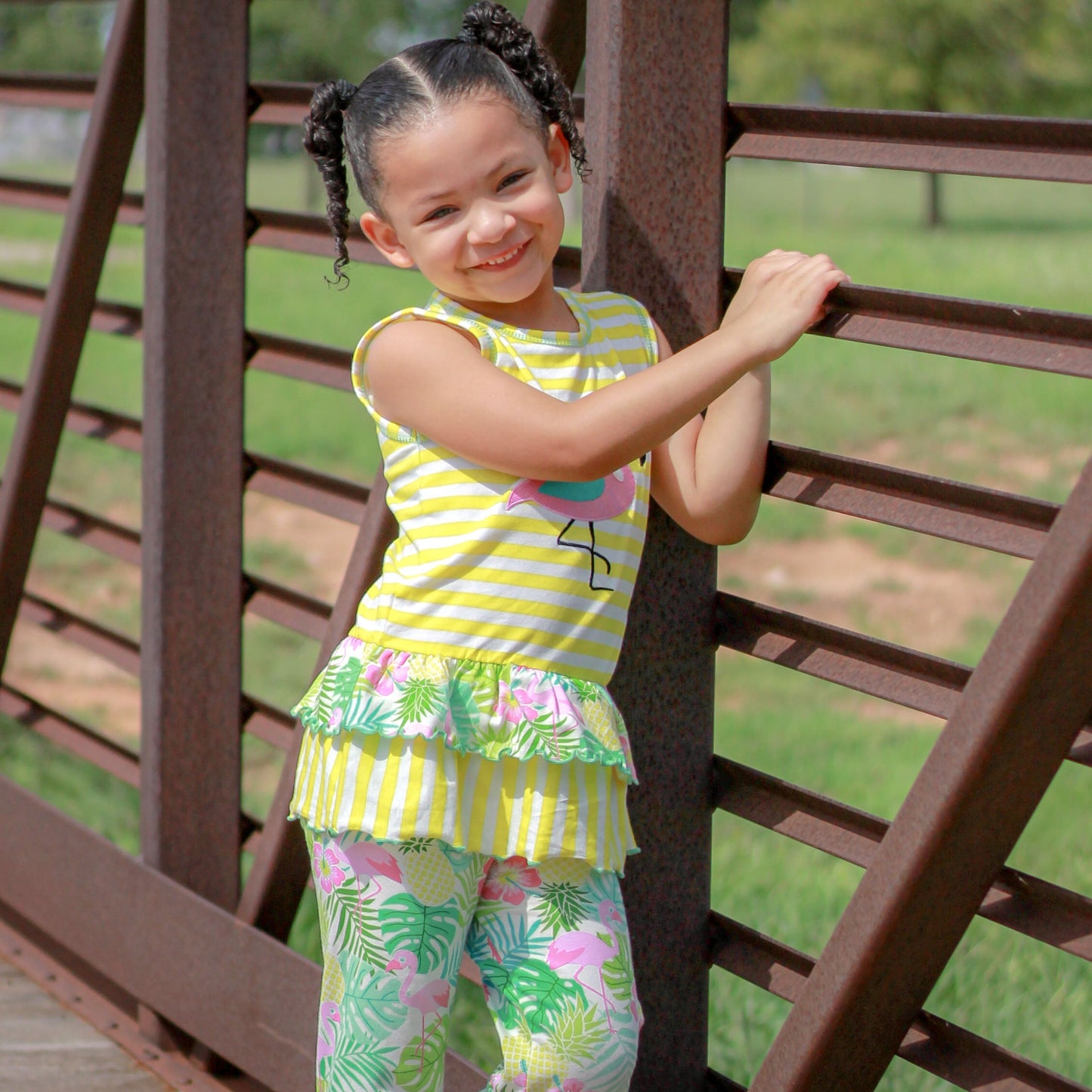 AnnLoren Big Little Girls' Pink Flamingo Palm Striped Tunic & Capri Pants Toddler Holiday Outfit