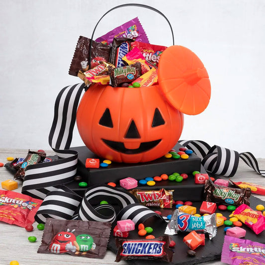 NO TRICKS...ONLY TREATS: HALLOWEEN PUMPKIN BUCKET