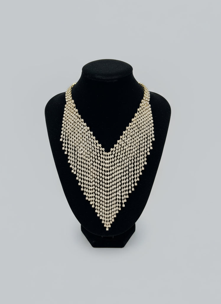 Calla Collection TR-20662 Elegant Ballroom Portrait Necklace Set