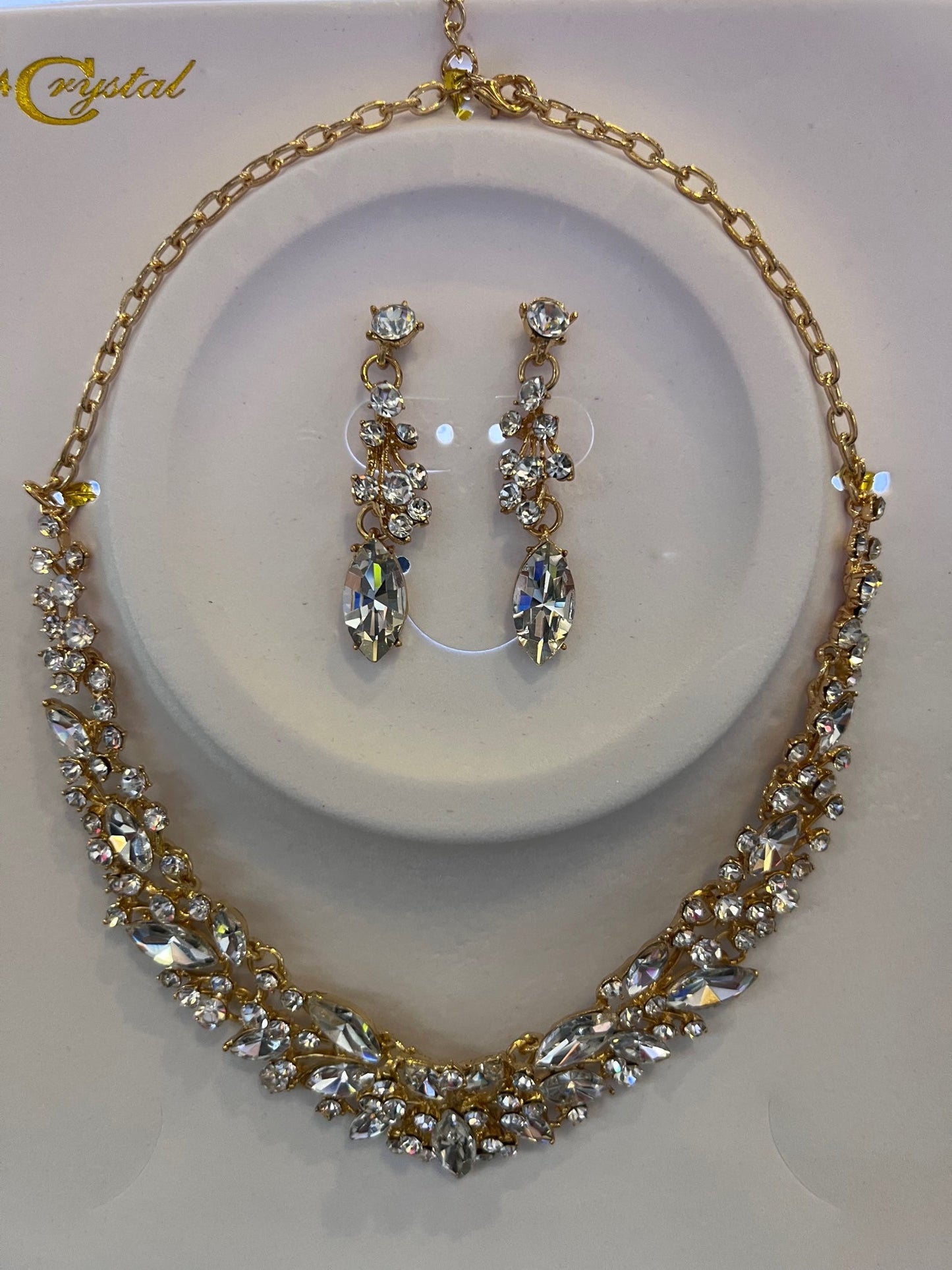 Calla Collection TR-366 Elegant Event Necklace & Earring Set