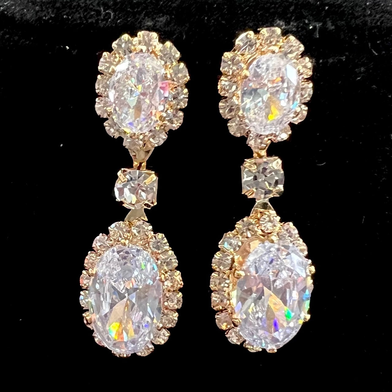 Calla Collection Earrings TR-10831 Sophisticated Cubic Zirconia CZ Dangle Earrings