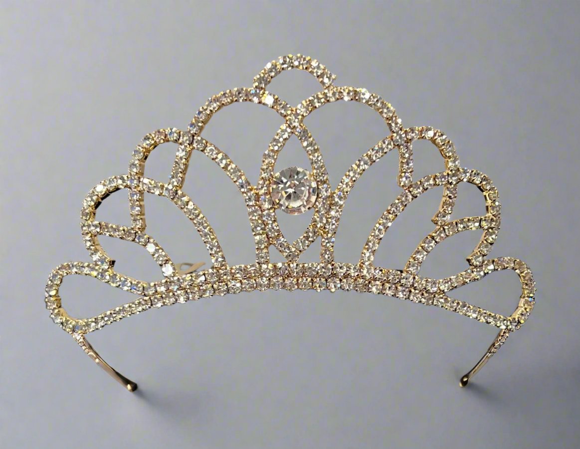 Calla Collection TR-705 gold hair accessory with decorative design, suitable for styling and hair ornamentation.