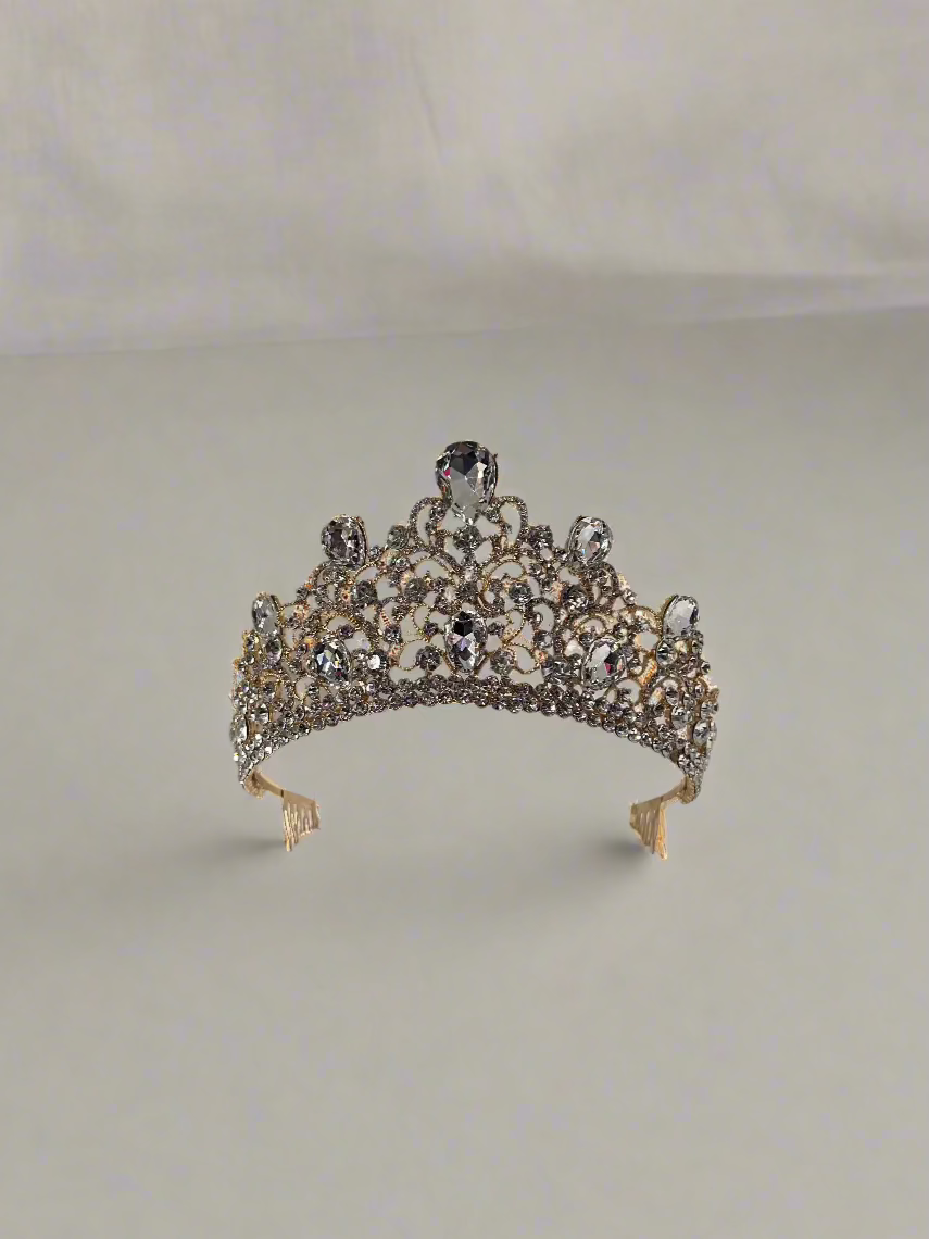 Calla Collection TR-41214 jewelry piece featuring elegant design, showcasing intricate craftsmanship and stylish details.