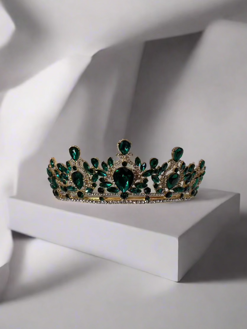 Calla Collection Tiara TR-40987 Regal Intricate Detail Crown