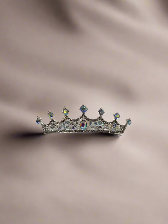 Calla Collection TR-507 jewelry piece featuring intricate design and elegant craftsmanship, displayed in a detailed close-up image.