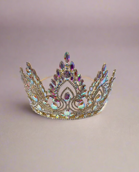 CallaCollection TR-960 jewelry piece featuring intricate design and elegant craftsmanship in a close-up shot.