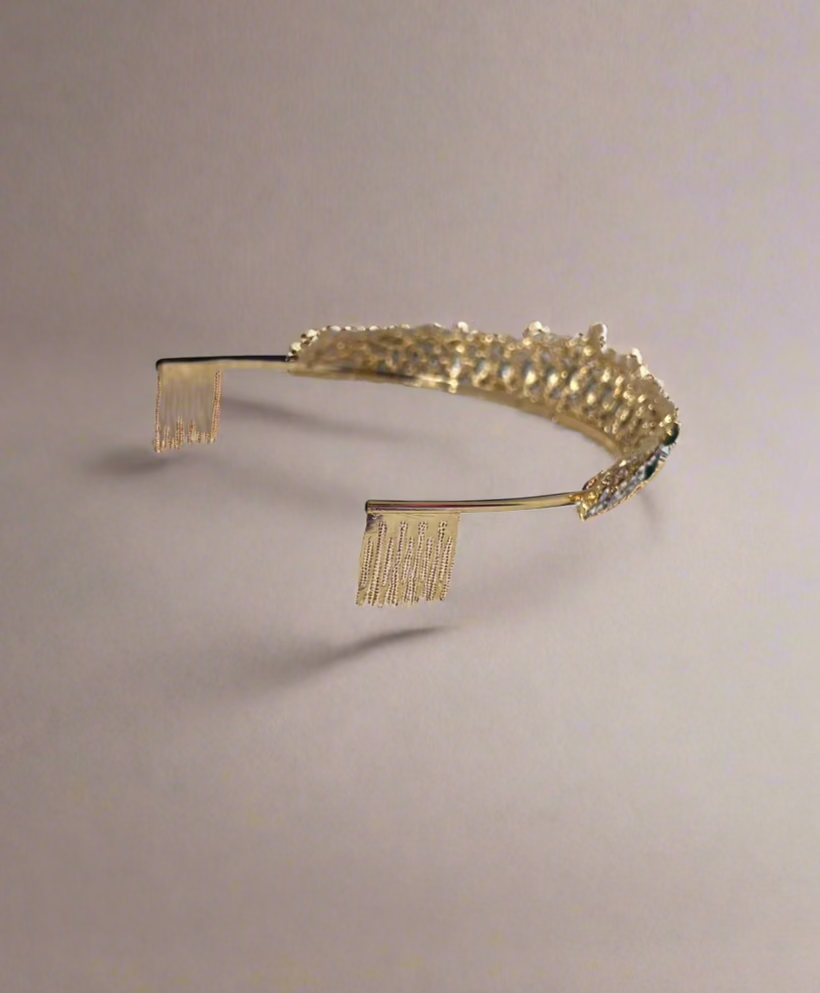 Calla Collection TR-916 accessory, close-up view showing detailed design and high-quality craftsmanship.