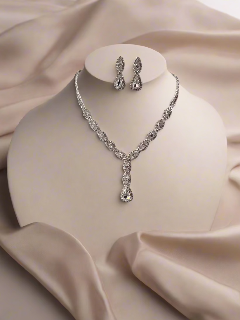 Calla Collection TR-3125 Versatile Rhinestone Necklace & Earring Set