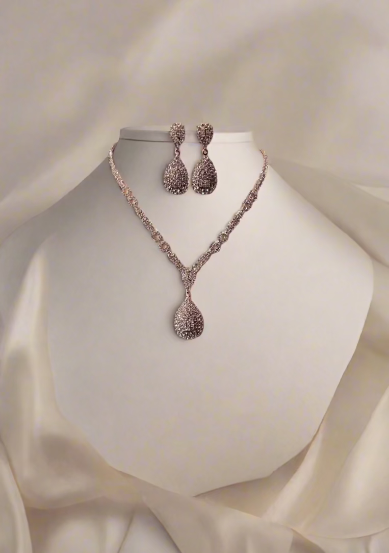 Glittering rhinestone embellishments and premium brilliant crystals on Calla Collection TR-20638