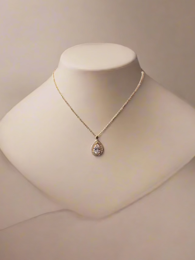 Calla Collection TR-20754 Teardrop Cubic Zirconia Pendant Necklace Set