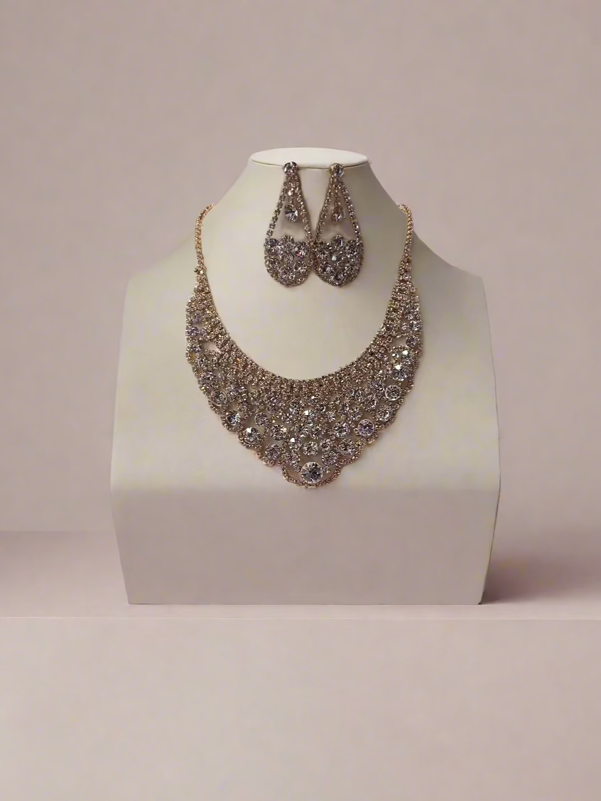 Calla Collection TR-22170 Simple Sophisticated Class Necklace Set