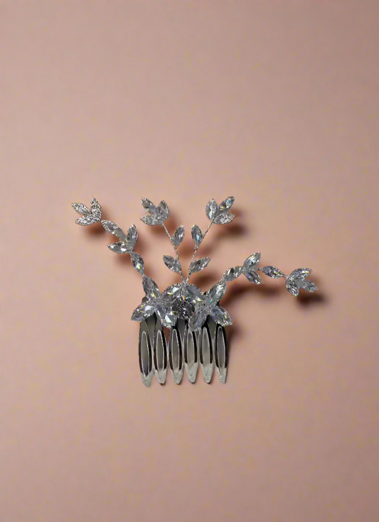CallaCollection TR-034 hair comb with intricate design, made of metal, showcasing elegant craftsmanship for special occasions.