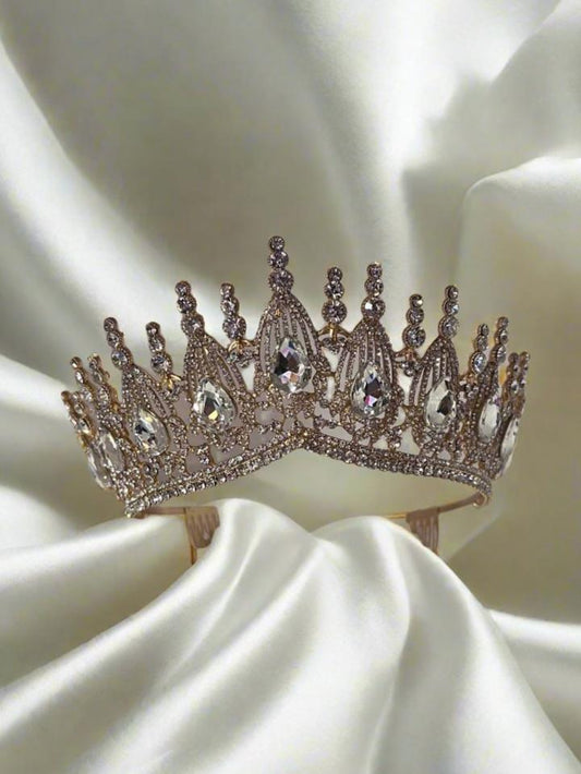 CallaCollection TR-951 jewelry piece featuring intricate design and elegant craftsmanship on a neutral background.