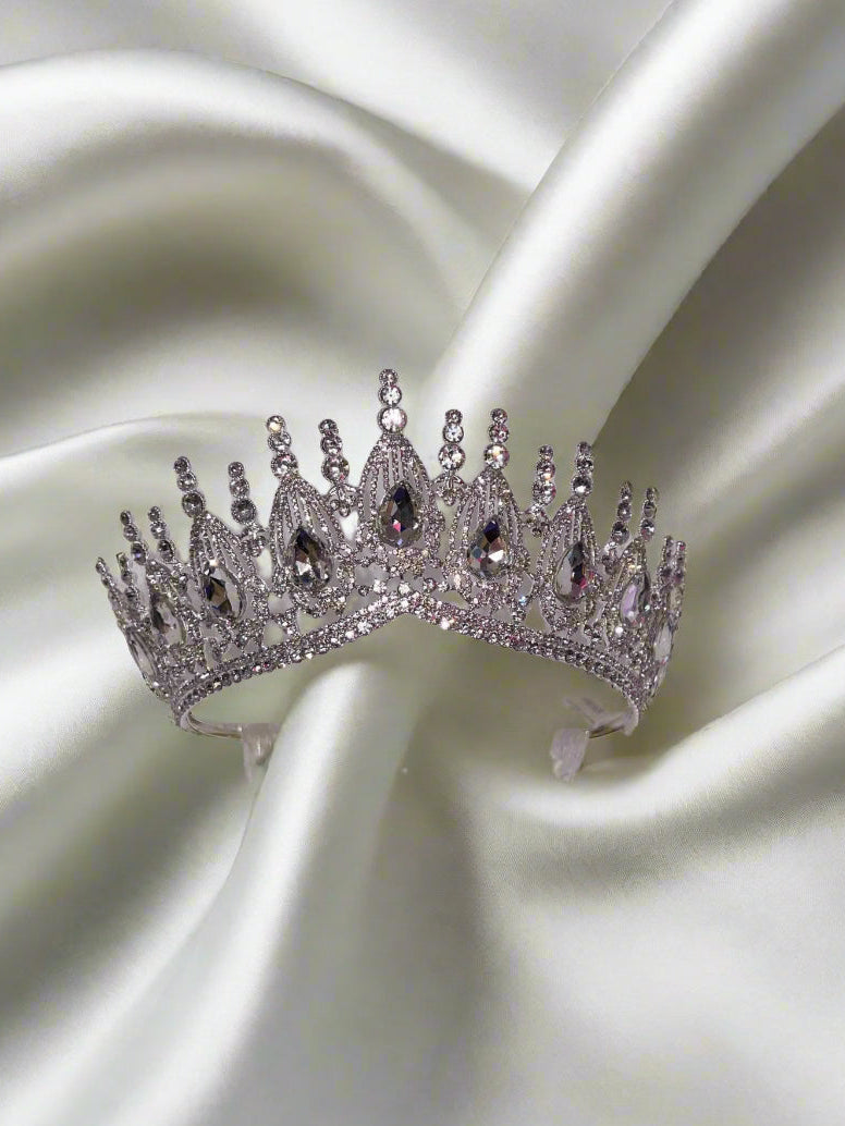 Calla Collection TR-951 jewelry piece featuring intricate design and elegant craftsmanship, displayed on a neutral background.