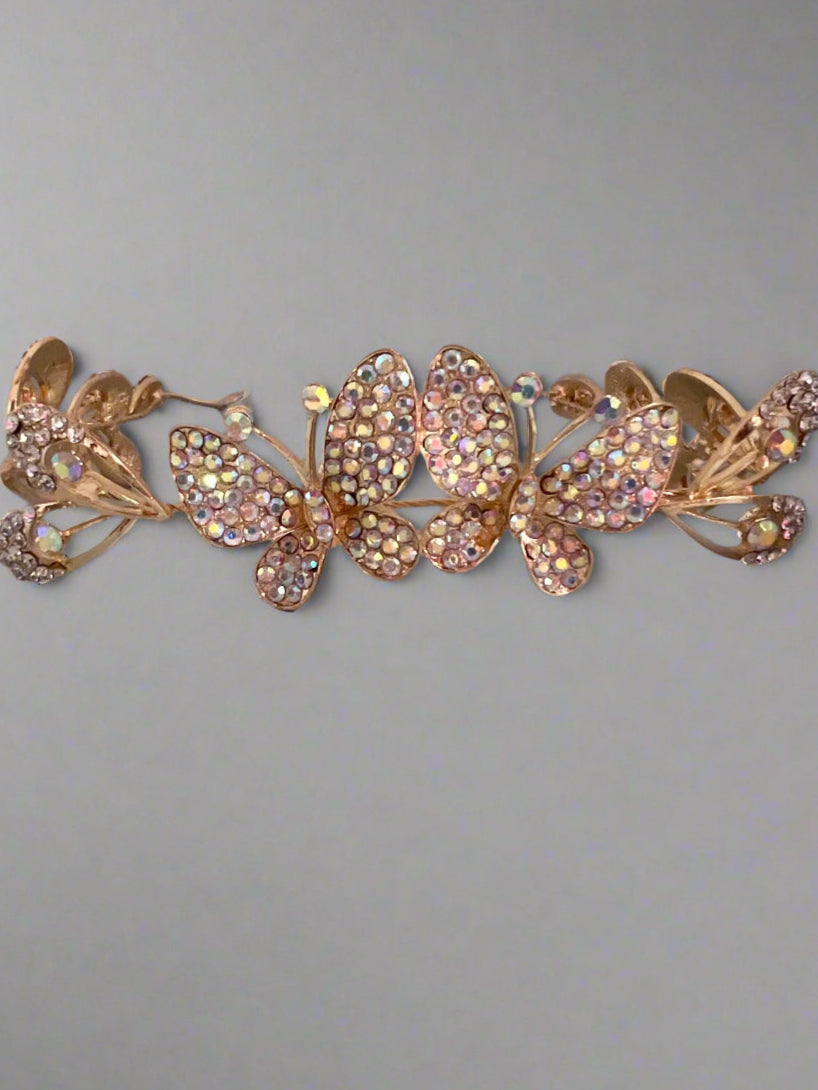 Calla Collection TR-631 jewelry piece featuring intricate design, showcasing detailed craftsmanship and elegant style.