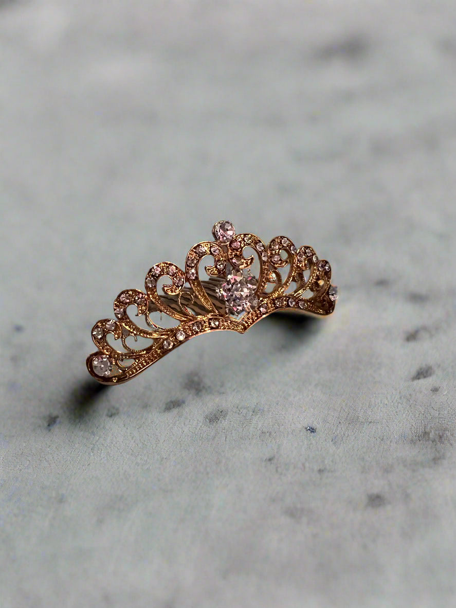 Calla Collection TR-505 jewelry piece featuring intricate design, elegant craftsmanship, and fine detailing.