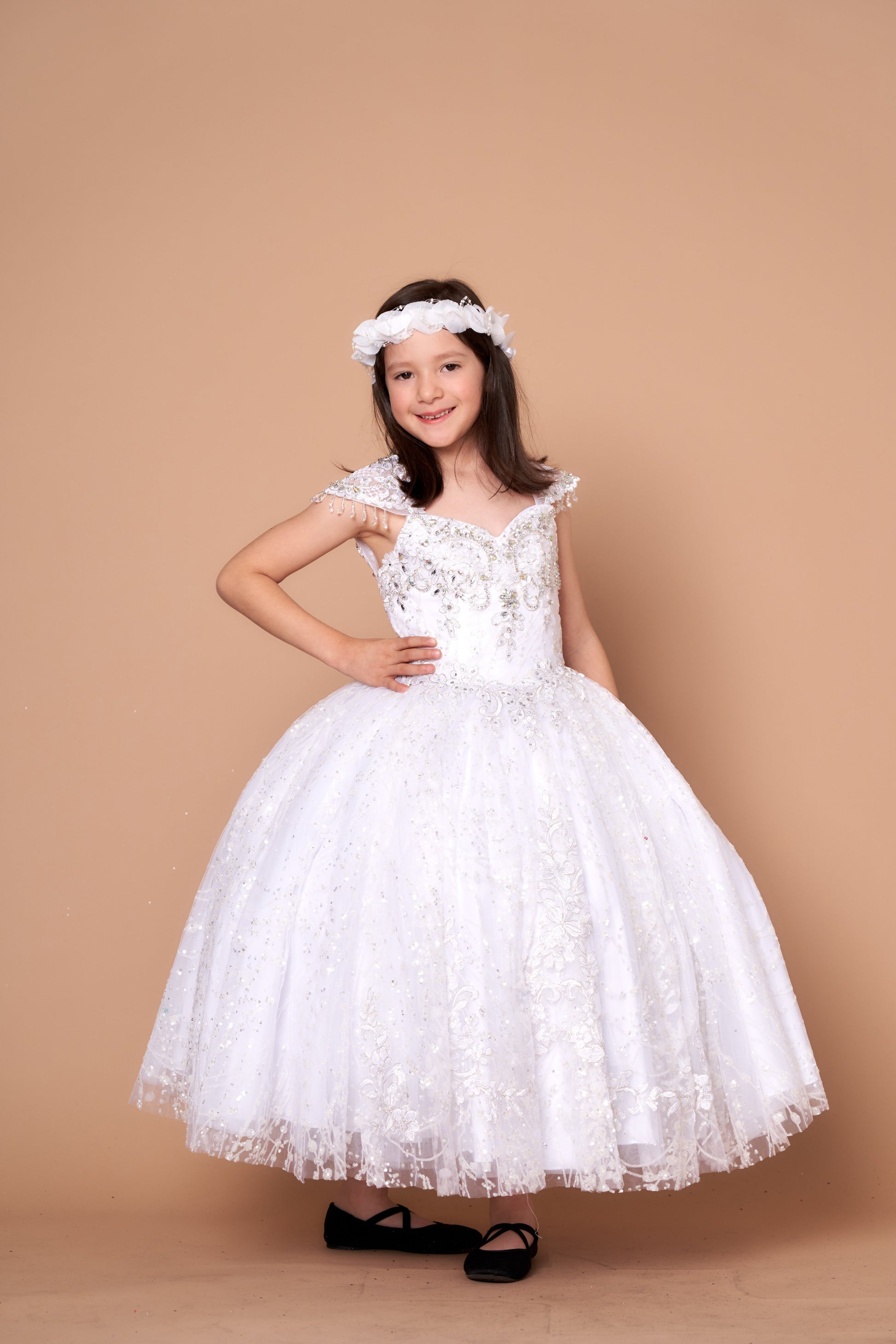 Premium factory edge stitching along the wide floor-grazing hemline of Calla Collection KY-226