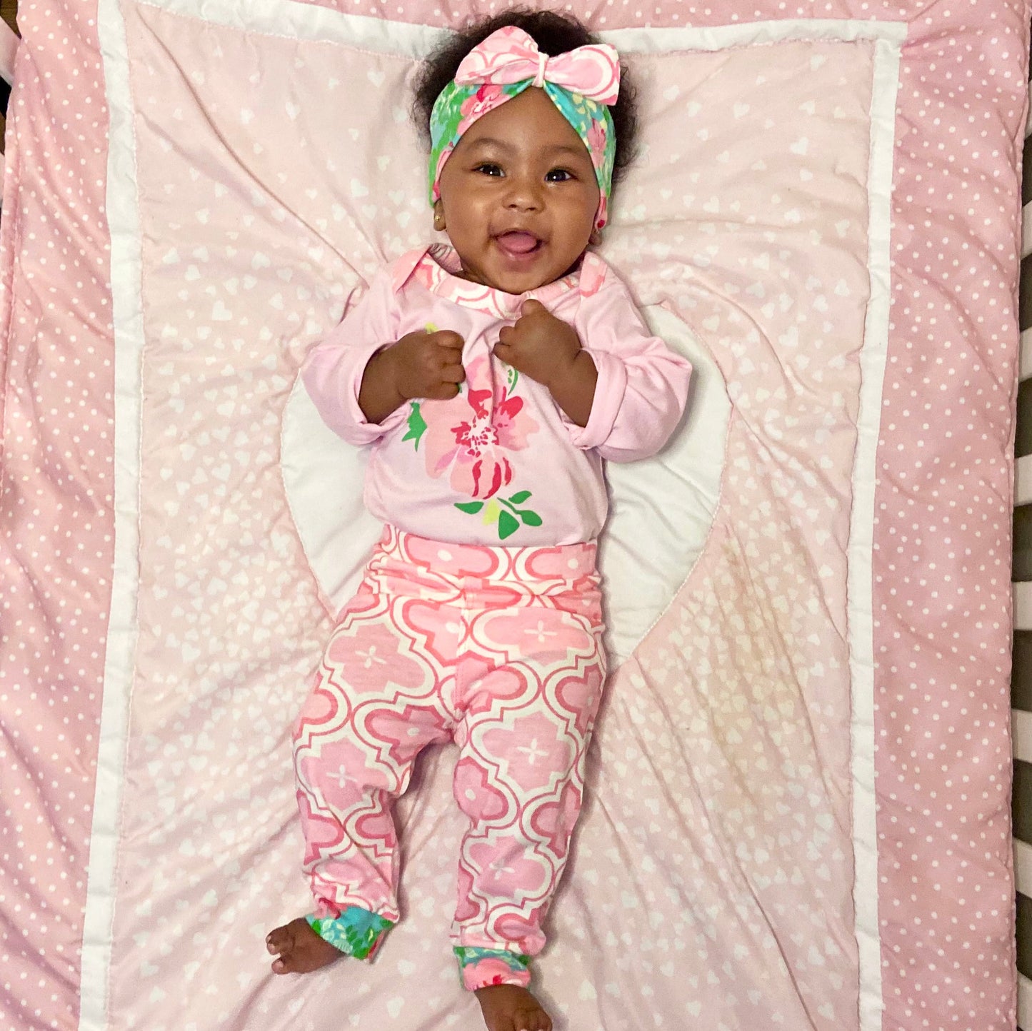 AnnLoren Baby Girls Layette Pink Arabesque Floral Onesie Pants Headband 3pc Gift Set Clothing Sizes 3M - 18M