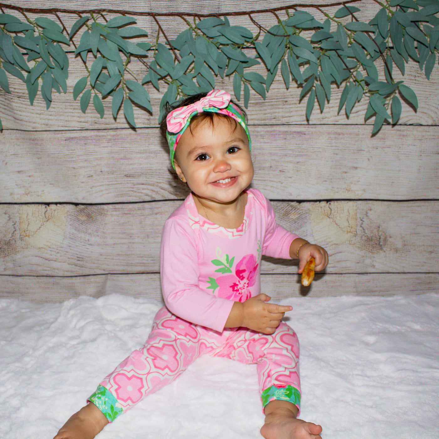 AnnLoren Baby Girls Layette Pink Arabesque Floral Onesie Pants Headband 3pc Gift Set Clothing Sizes 3M - 18M