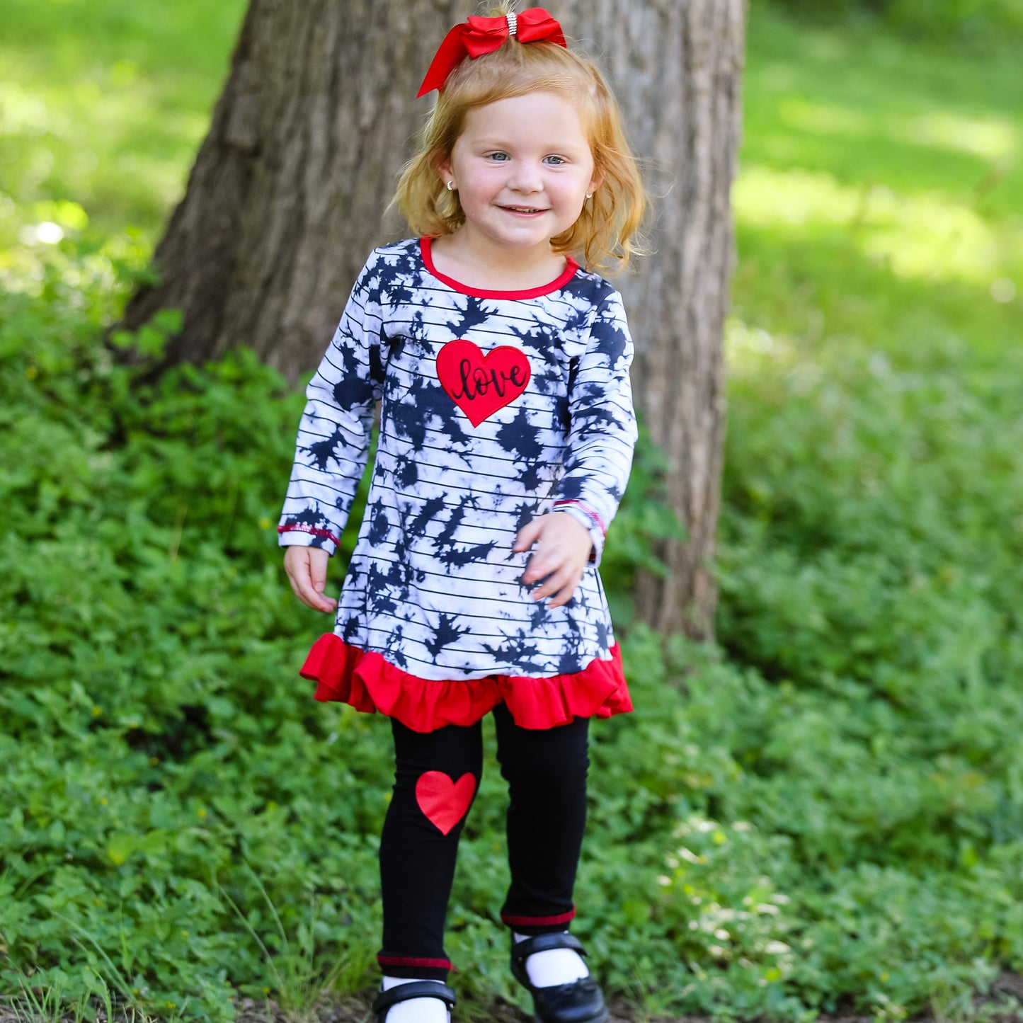 AnnLoren Girls Valentine's Day Heart Tie Dye Outfit Dress and Black Leggings