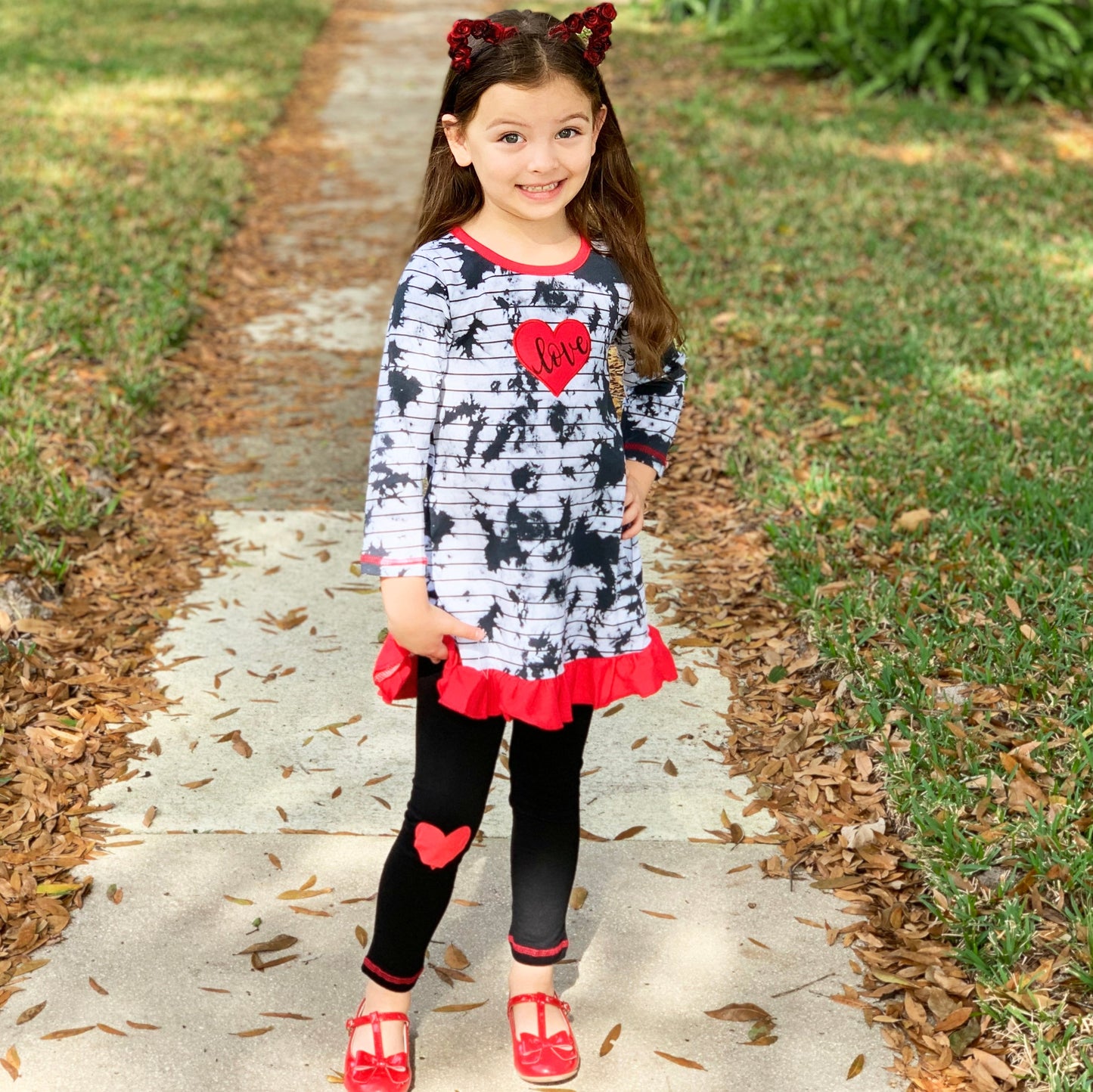 AnnLoren Girls Valentine's Day Heart Tie Dye Outfit Dress and Black Leggings