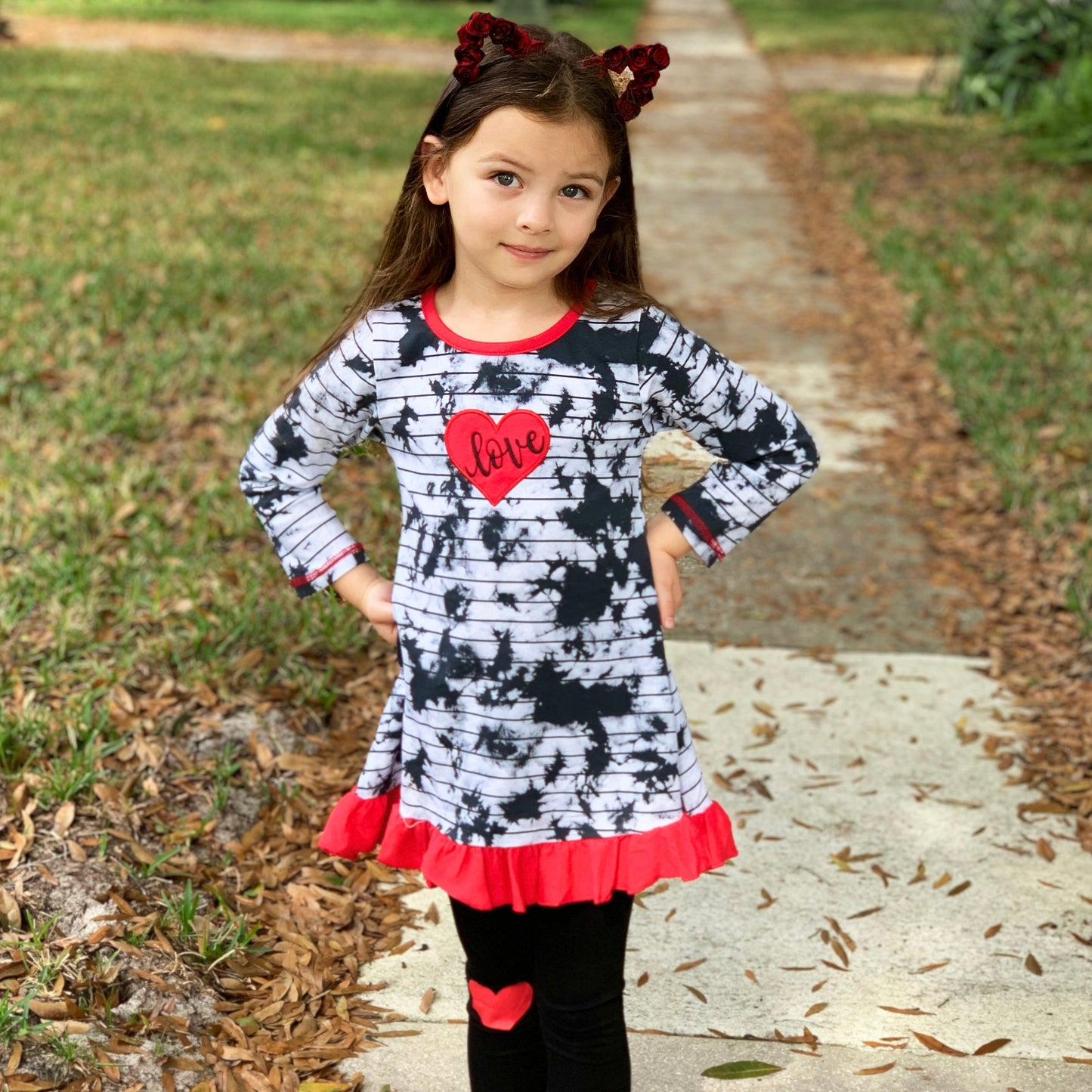 AnnLoren Girls Valentine's Day Heart Tie Dye Outfit Dress and Black Leggings