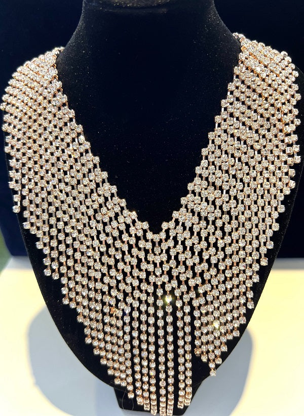 Calla Collection TR-20662 Elegant Ballroom Portrait Necklace Set